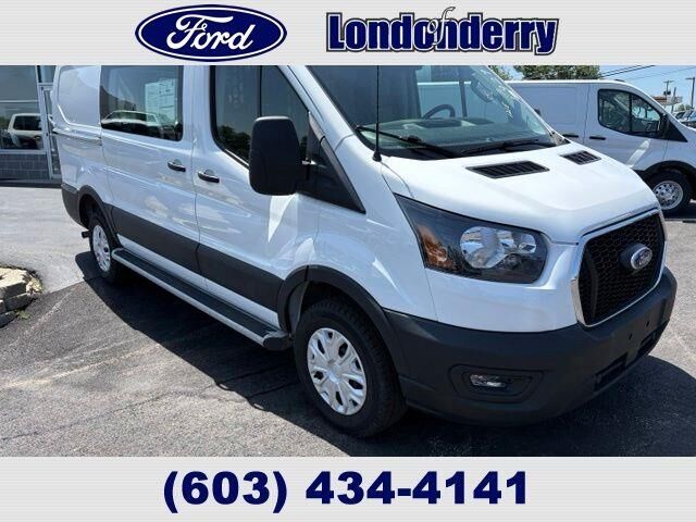 2025 Ford Transit 250