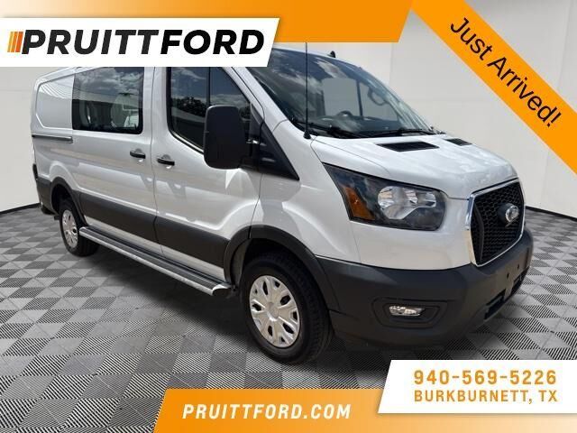 2025 Ford Transit 250