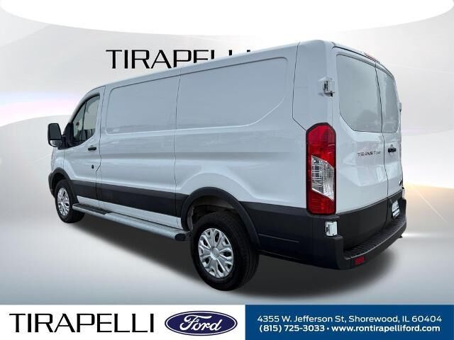 2025 Ford Transit 250