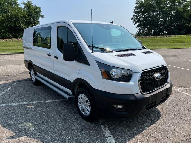 2025 Ford Transit 250