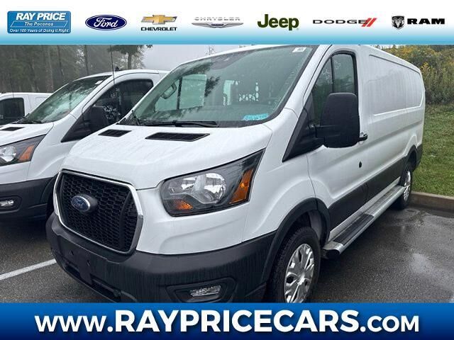 2025 Ford Transit 250 — photo 1 of 13