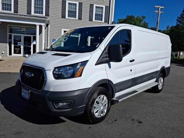 2025 Ford Transit 250