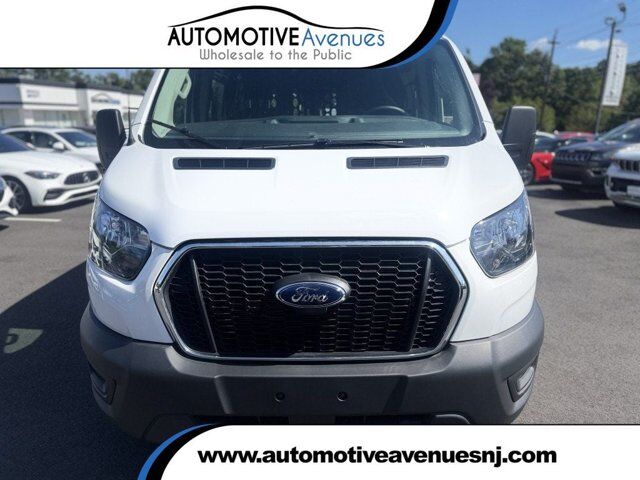 2025 Ford Transit Cargo Van T-250 130'' Low Rf 9070 GVWR RWD w/ Exterior Upgrade Pkg — photo 1 of 13