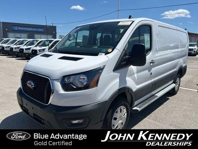 2024 Ford Transit 250