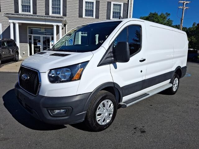 2025 Ford Transit 250