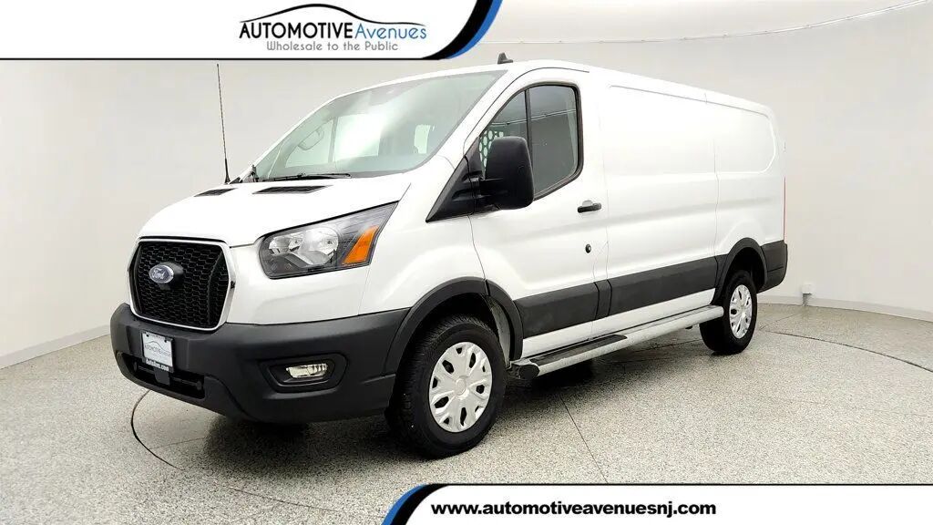 2025 Ford Transit 250