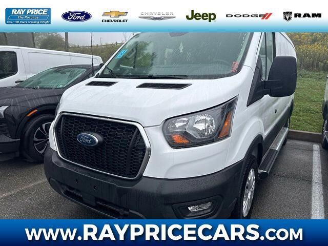 2025 Ford Transit 250