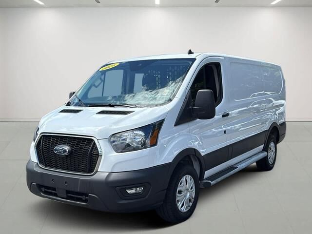 2025 Ford Transit 250