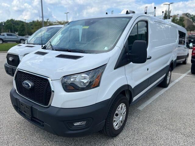 2025 Ford Transit 250