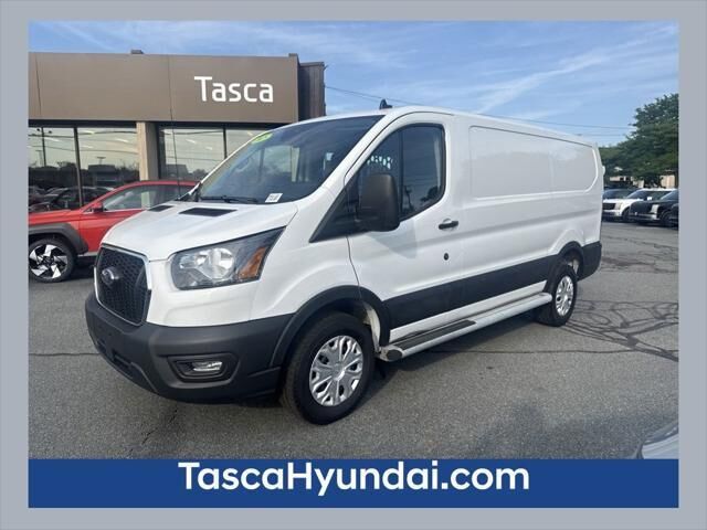2025 Ford Transit 250