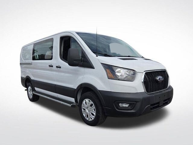2025 Ford Transit 250
