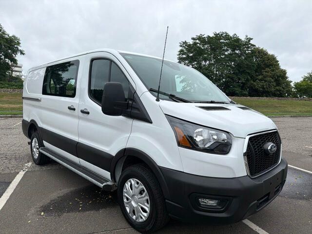 2025 Ford Transit 250