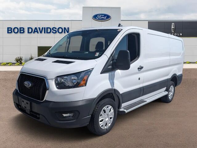 2025 Ford Transit 250