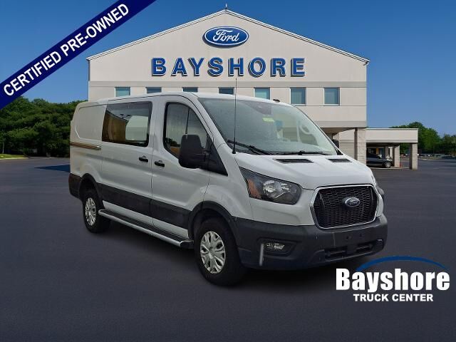 2025 Ford Transit 250