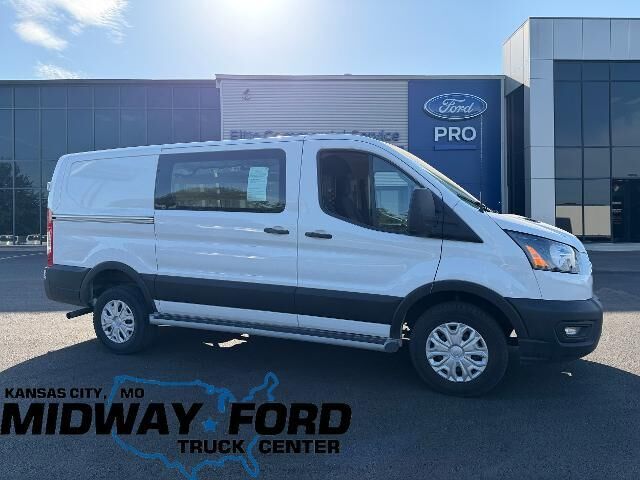 2024 Ford Transit 250