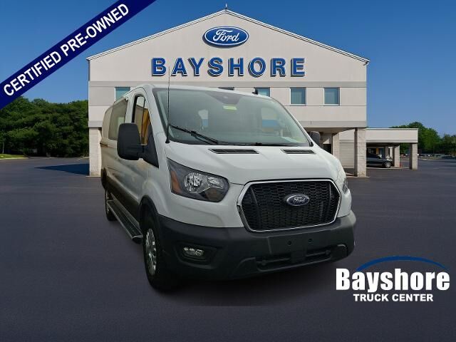 2025 Ford Transit 250