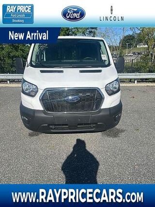 2025 Ford Transit 250