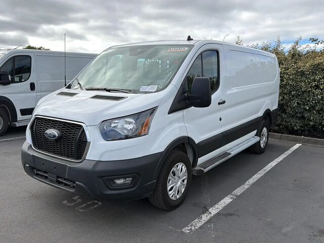 2025 Ford Transit 250