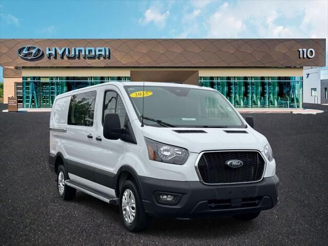 2025 Ford Transit 250