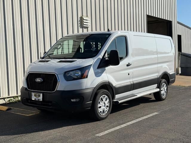 2025 Ford Transit 250 — photo 1 of 13