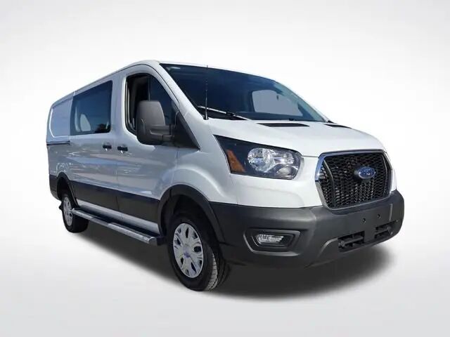 2025 Ford Transit 250 — photo 1 of 13