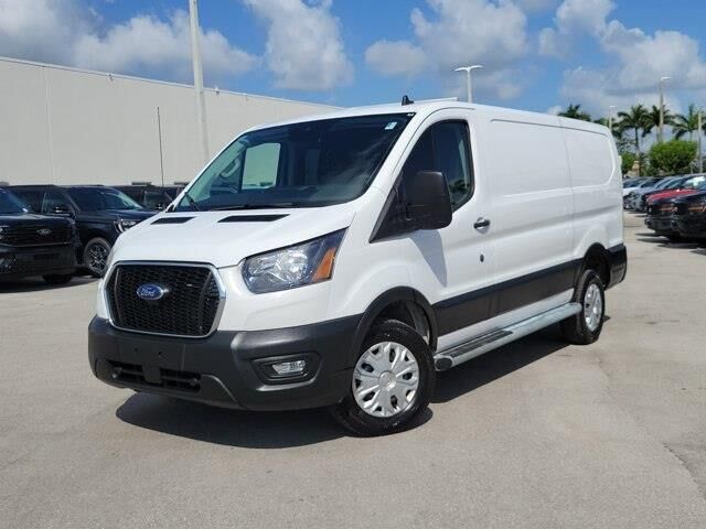 2024 Ford Transit 250