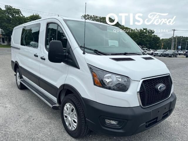 2025 Ford Transit 250