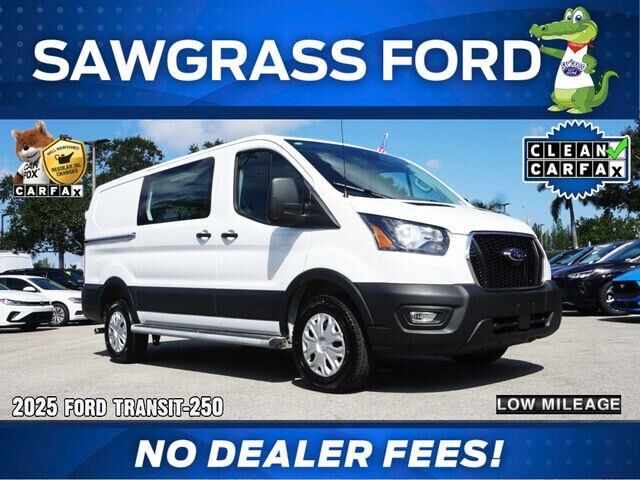 2025 Ford Transit 250