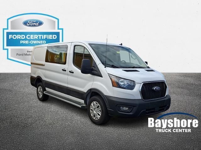 2025 Ford Transit 250