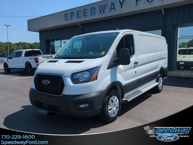 2025 Ford Transit 250