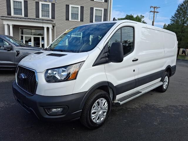 2025 Ford Transit 250