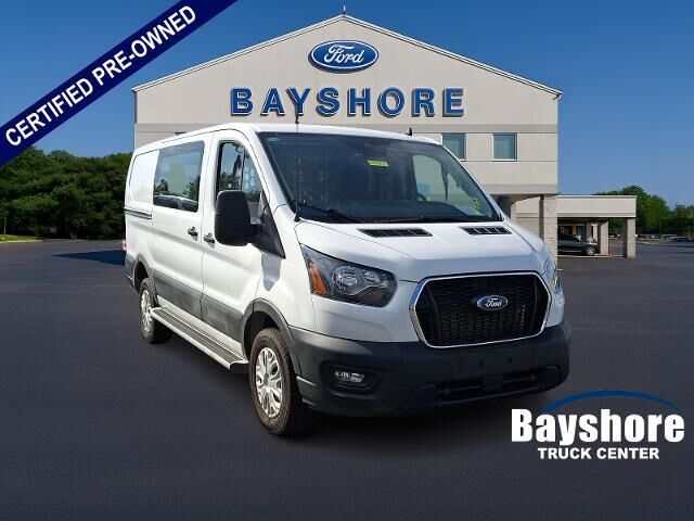 2025 Ford Transit 250