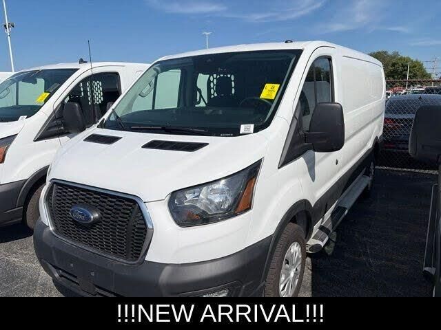 2025 Ford Transit 250