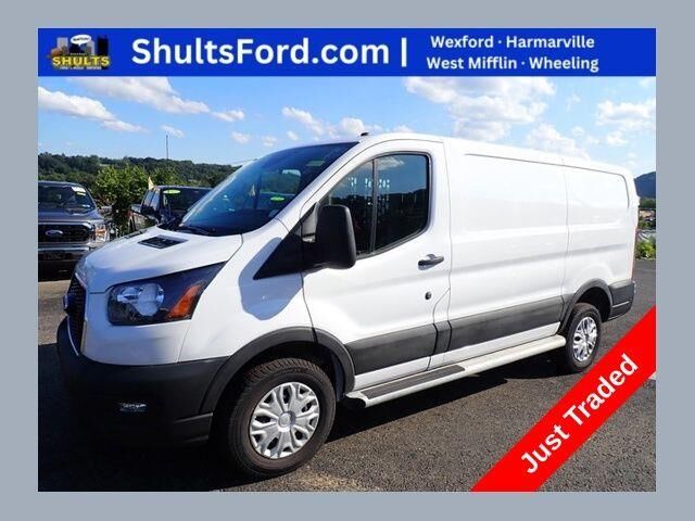 2025 Ford Transit 250