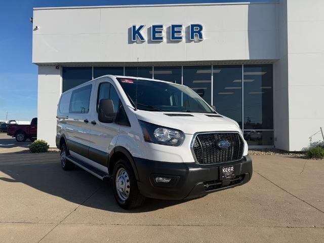 2024 Ford Transit 250