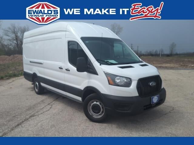 2025 Ford Transit 250