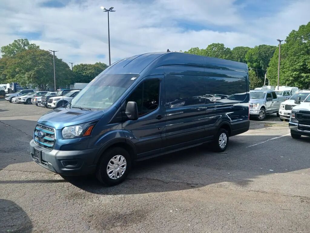 2023 Ford E-Transit 350 — photo 1 of 23