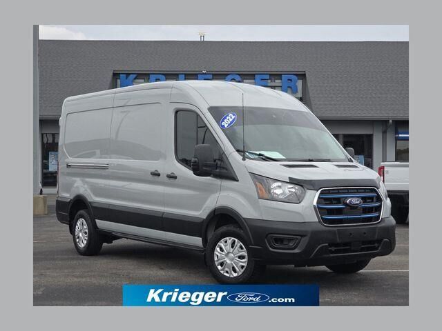 2022 Ford E-Transit 350