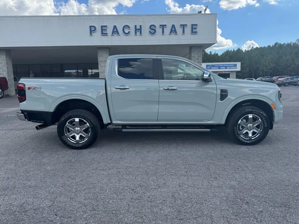 2024 Ford Ranger Lariat — photo 1 of 13