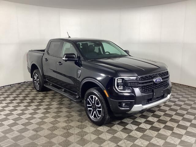 2024 Ford Ranger Lariat — photo 1 of 13