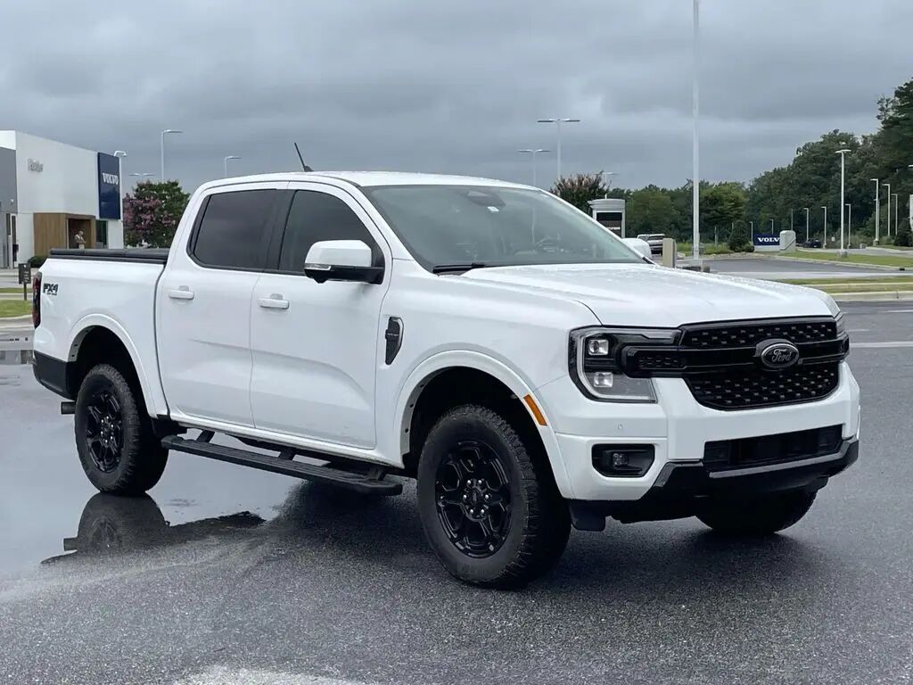 2025 Ford Ranger Lariat — photo 1 of 13