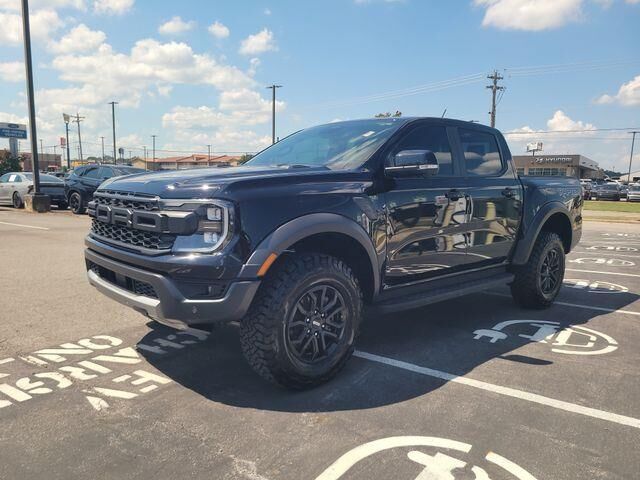 2025 Ford Ranger Raptor — photo 1 of 13
