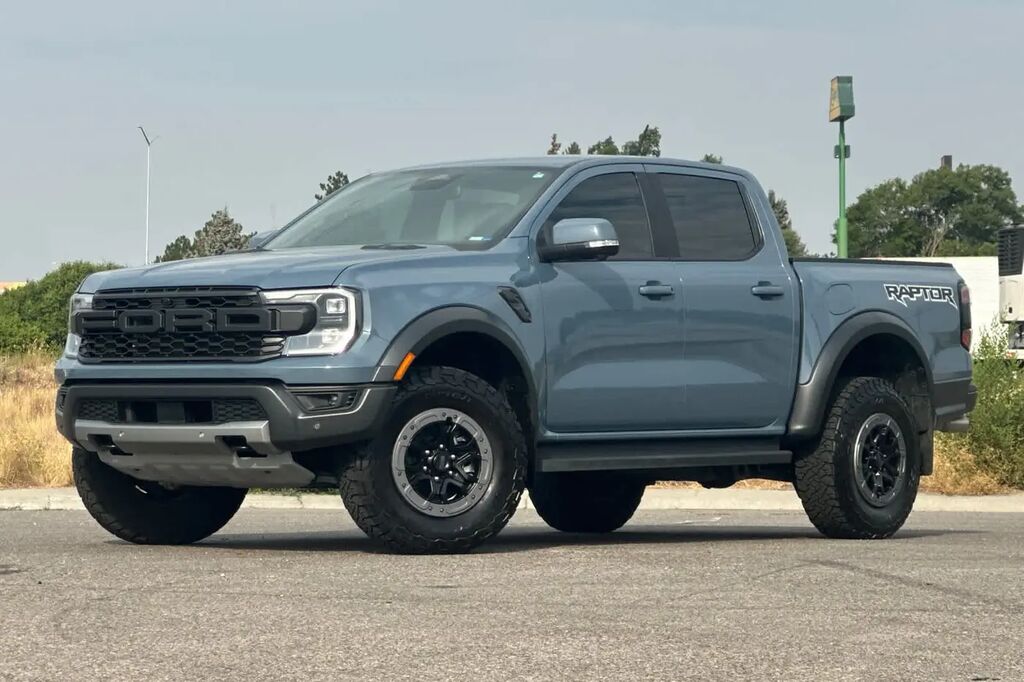 2025 Ford Ranger Raptor — photo 1 of 13