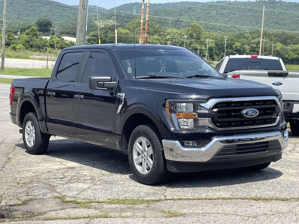 2023 Ford F-150 XLT — photo 1 of 13