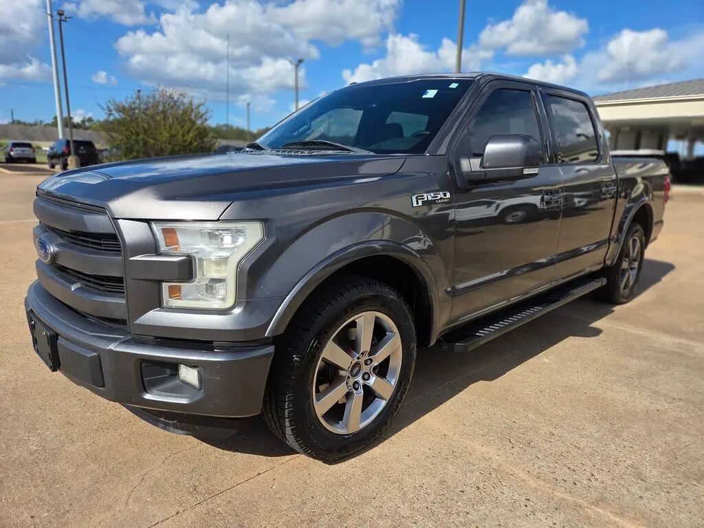 2015 Ford F-150 Lariat — photo 1 of 13