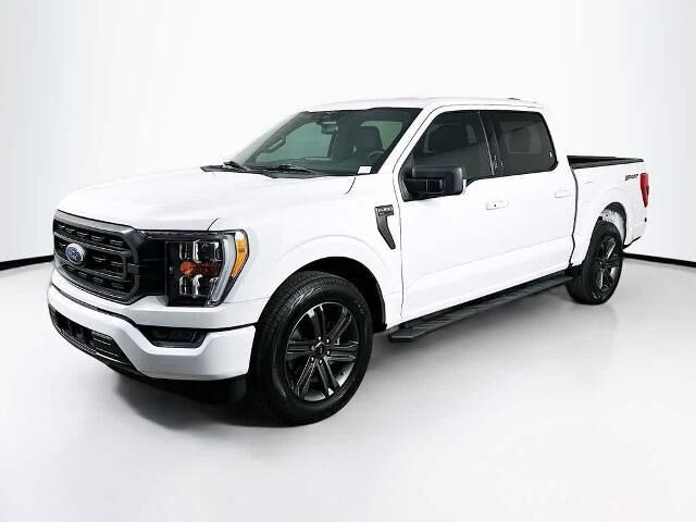 2023 Ford F-150 Lariat — photo 1 of 12