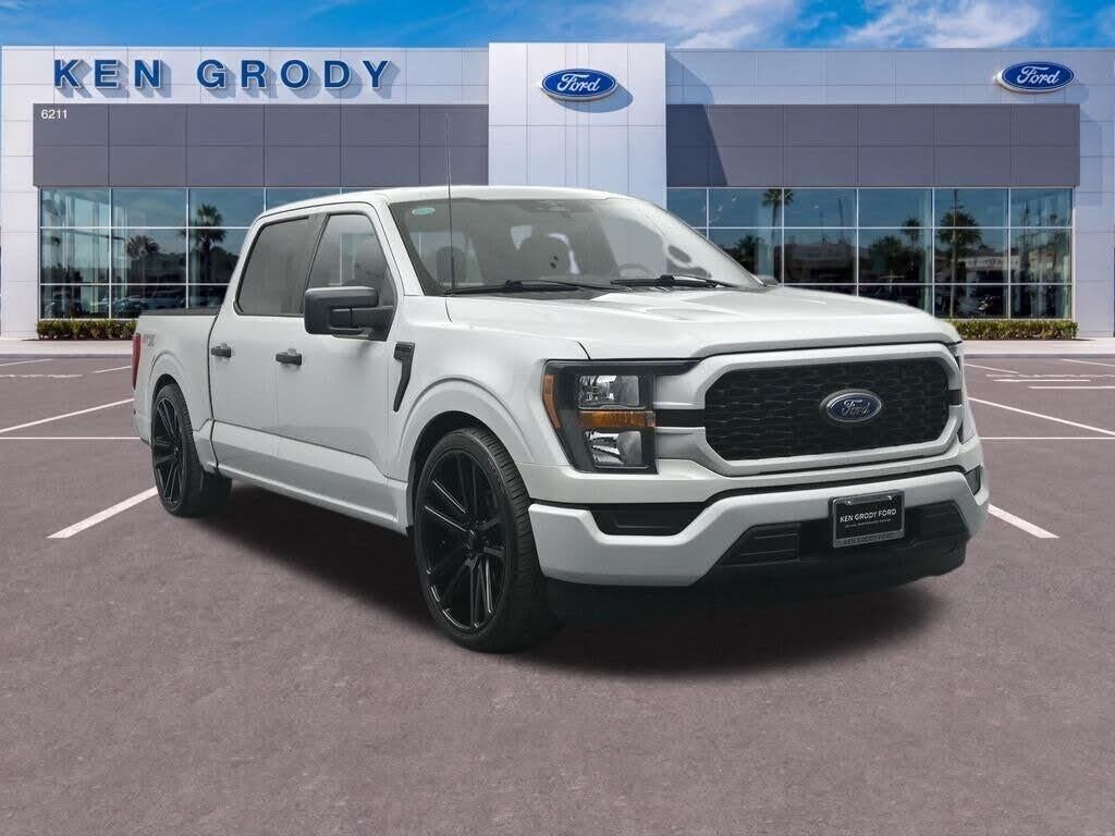 2023 Ford F-150 XL — photo 1 of 1
