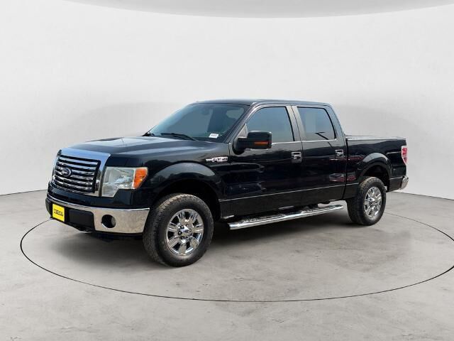 2010 Ford F-150 XLT — photo 1 of 6