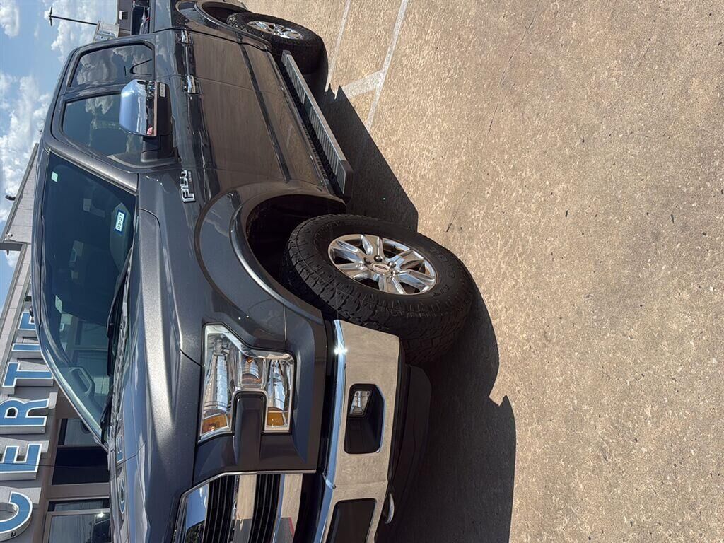 2016 Ford F-150 Lariat — photo 1 of 1