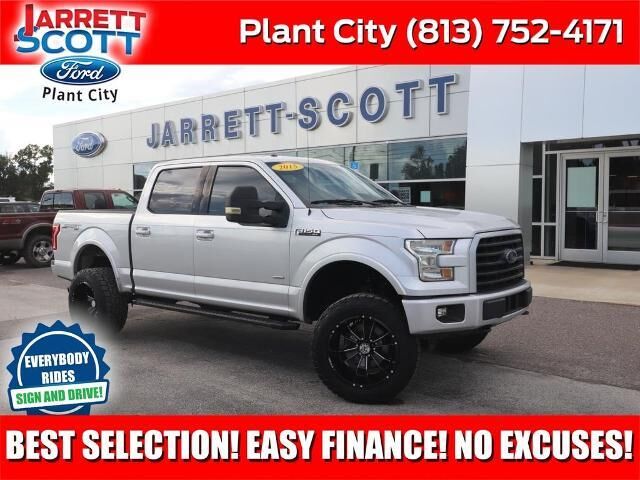 2015 Ford F-150 XLT — photo 1 of 13